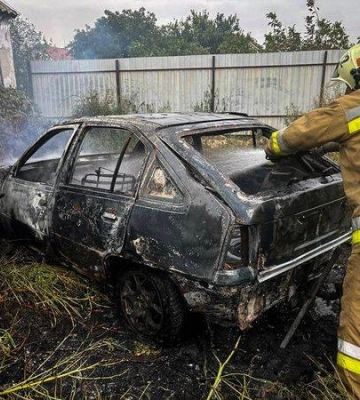 На Миколаївщині за добу двічі горіли автомобілі