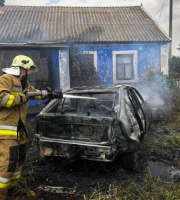 На Миколаївщині за добу двічі горіли автомобілі