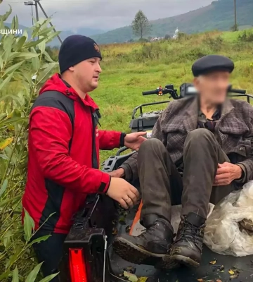 На Львівщині у лісі заблукав 84-річний грибник