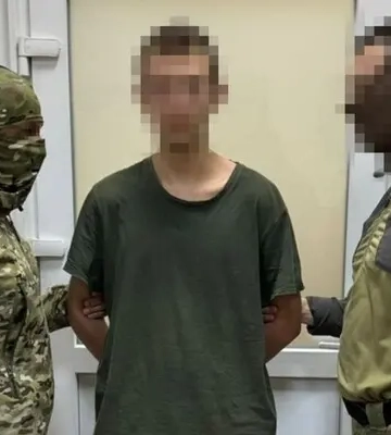 У Києві та Краматорську затримали підлітків, які підпалювали авто військових