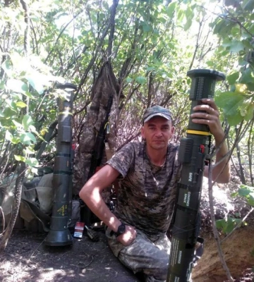 «Коли сумно, діти обіймають форму тата»: рідні зниклого Захисника з Волині продовжують чекати на його повернення