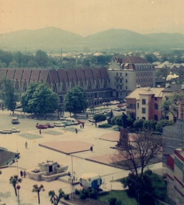Надвірна в період 1990-2010 років: добірка ретро фотографій