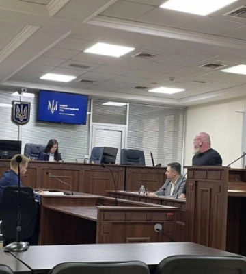 Ексочільнику Дніпропетровської ОВА Резніченку суд призначив 30 млн грн застави, його пособнику - 15 млн грн