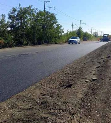 На Полтавщині продовжують відновлювати дорожнє покриття