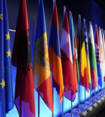 Євросоюз готується виділити Україні до 40 млрд євро нових кредитів – Financial Times (Відео)