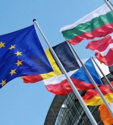 Євросоюз готується виділити Україні до 40 млрд євро нових кредитів – Financial Times (Відео)