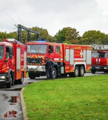 Якщо на місці пожежі зустрічаються рятувальники з Ужгорода, Середнього, Чопа й Перечина – горить точно не копиця сіна