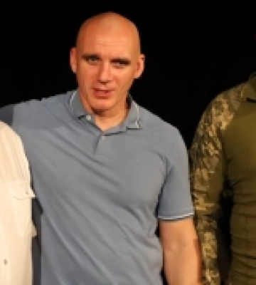 о Дня міста військовослужбовцям вручили відзнаки «За оборону Миколаєва»