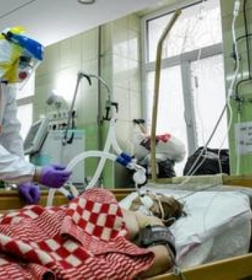 За останні півтора місяця від COVID-19 на Полтавщині померло 7 людей