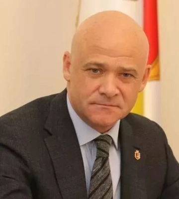 Стерненко опубликовал новые доказательства о российском паспорте Труханова