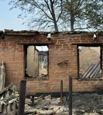 На Полтавщині через лісову пожежу евакуювали людей із п’яти сіл