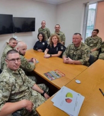 Патрульні поліцейські Закарпаття провели зустріч з військовими