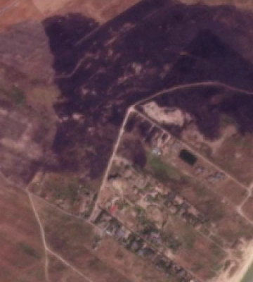 Удар по складу боеприпасов возле Мариуполя: в сети показали спутниковый снимок