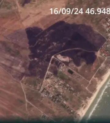 ВМС України вдарили по складах боєприпасів РФ біля Маріуполя: опубліковано супутникові знімки