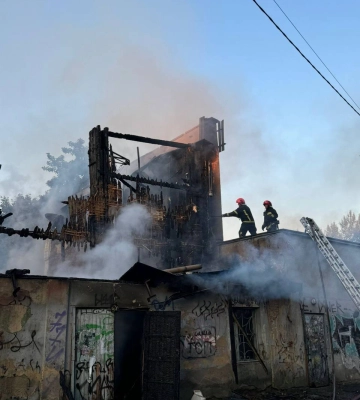 У Львові спалили кінотеатр «Дзвін»