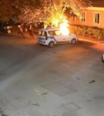 У Роздільній затримали двох молодиків, які на замовлення «куратора» підпалили поліцейський автомобіль