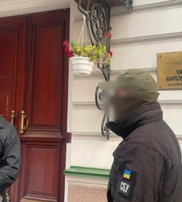 В Киеве пришли с обысками в Свято-Введенский монастырь УПЦ МП