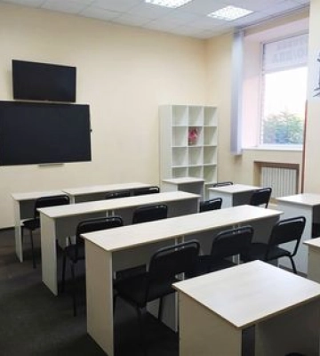 Директорка ліцею у Дніпрі накричала на учнів: коментар Департаменту гуманітарної політики