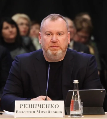 За ексголову Дніпропетровської ОДА Резніченка внесли заставу у мільйонів 30 гривень За ексголову Дніпропетровської ОДА Резніченка внесли заставу у мільйонів 30 гривень