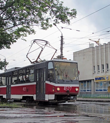 На три дні перекритий рух транспорту по вулиці Молочній у Харкові