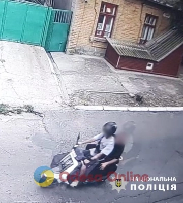 У Білгороді-Дністровському мопедист наїхав на 3-річну дитину та поїхав з місця ДТП