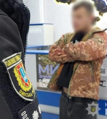 У Білгороді-Дністровському мопедист наїхав на 3-річну дитину та поїхав з місця ДТП