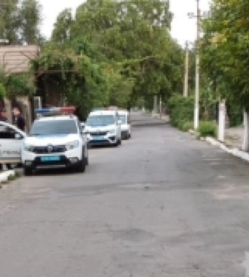 У Білгороді-Дністровському мопедист наїхав на трирічну дівчинку і втік