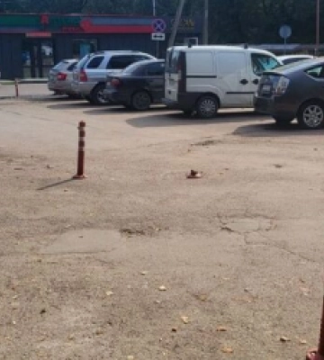 Територію перед обласним онкоцентром у Львові відремонтують та зроблять доступною