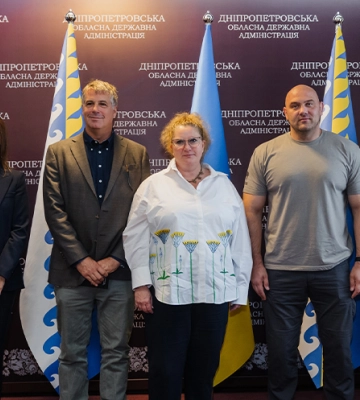 Про безпекові виклики та співпрацю: команда Дніпропетровської ОВА зустрілась з делегацією УВКБ ООН та послом Норвегії