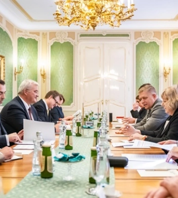 Сибіга та Фіцо обговорили співпрацю між Україною та Словаччиною