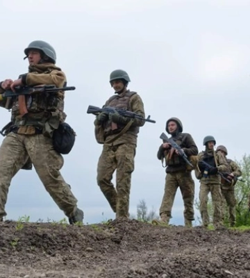 Росіяни перейшли в оборону біля Липців: ЗСУ відрізали їх від логістики — ОТУВ Харків