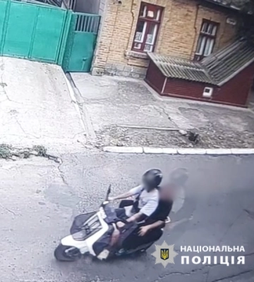 На Одещині мопедист збив дитину і втік