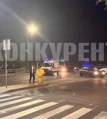 Tesla – вщент: у Луцьку на Набережній авто на швидкості вилетіло з кільця 