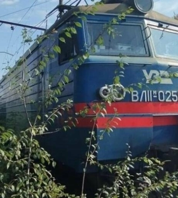 На Львівщині електровоз наїхав на 27-річну жінку: вона померла