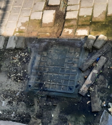 Популярний пляж в Одесі забруднили стічними водами