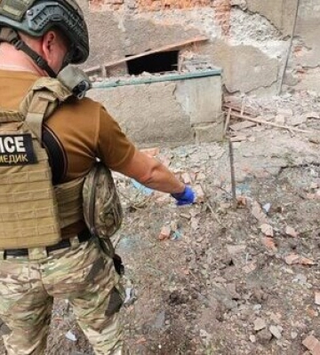 Доба на Донеччині: ворог обстріляв 13 населених пунктів, 10 людей дістали поранення. ФОТОрепортаж