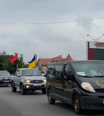 Надвірна у скорботі: додому востаннє повернулися двоє Героїв