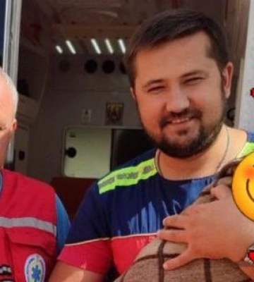 Стрімкі пологи за 20 хвилин: у передмісті Дніпра 21-річна жінка вдома народила третю дитину