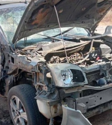 Спочатку поцілили в автівку, потім — у будинок: на прикордонні Чернігівщини росіяни з дрона атакували місцевого фермера