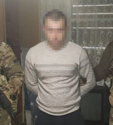Дезертира, який здавав ворогові дані про позиції ЗСУ під Бахмутом, засудили до 16 років в&#039;язниці