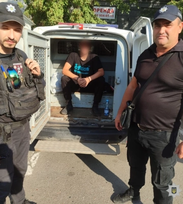На залізничній станції на Харківщині пограбували 72-річного чоловіка