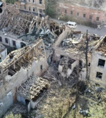 Асоціація західноукраїнських забудовників відновить 2 житлових будинки, пошкоджені ракетою рф
