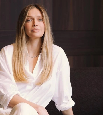 VIRA запалила мережу новим кліпом "Зупини": палка та пристрасна