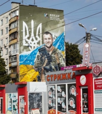 У Харкові з'явився мурал на честь полеглого бійця підрозділу Kraken Олега Сапаленка