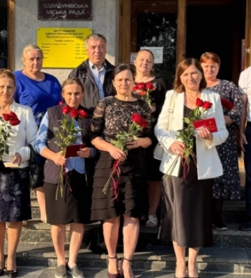 На Рівненщині відзначили вісьмох матерів, які виховують 46 дітей