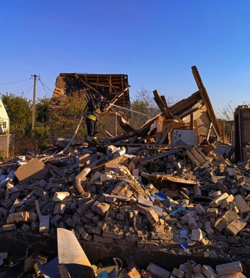 На Сумщині ліквідували пожежу в медзакладі, спричинену російським безпілотником
