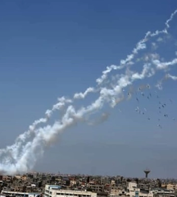 Израиль подвергся массированному обстрелу со стороны ливанской Хезболлы