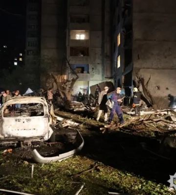 Поліція показала наслідки авіаударів по Харкову (фото, відео)