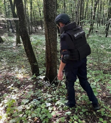 На Дубенщині сапери ДСНС знищили артснаряд часів Другої світової війни