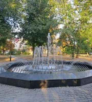 У Полтаві запустили ще один фонтан